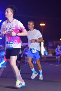 BIB: 41489, 3179
                            <button type="button" onclick="openModal(21523112)" class="btn btn-primary btn-sm float-right btn-popup" data-toggle="modal" data-target=".modal-high-quality">
                        <i class="fas fa-shopping-cart"></i> Add to Cart
                    </button>
                                            <button type="button" onclick="isThisMe(21523112, true)" class="btn btn-success btn-sm float-right btn-popup btn-isme hidden" data-toggle="tooltip" data-placement="bottom" title="นี่คือรูปของคุณใช่ไหม คลิกที่นี่เพื่อเอาเข้าอัลบั้ม">
                        <i class="fas fa-plus"></i> Add to album
                    </button>
                    <button type="button" onclick="isThisMe(21523112, false)" class="btn btn-warning btn-sm float-right btn-popup btn-isnotme hidden">
                        <i class="fas fa-ban"></i> Remove from album
                    </button>